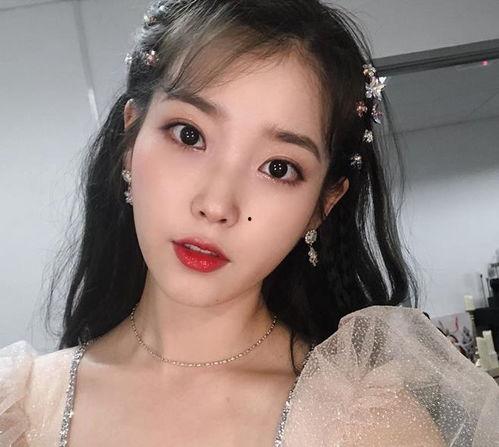 韩国网红jena资料,时尚穿搭达人，魅力四溢的社交新宠