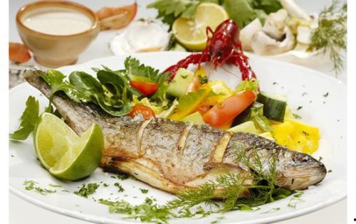 沉浸式吃美食八瓜鱼,八瓜鱼带来的味蕾盛宴