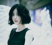 陕西网红短发女孩,短发魅力，网络风华”